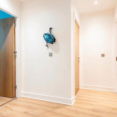 Spacious Room With Relaxing View 더블린 외부 사진