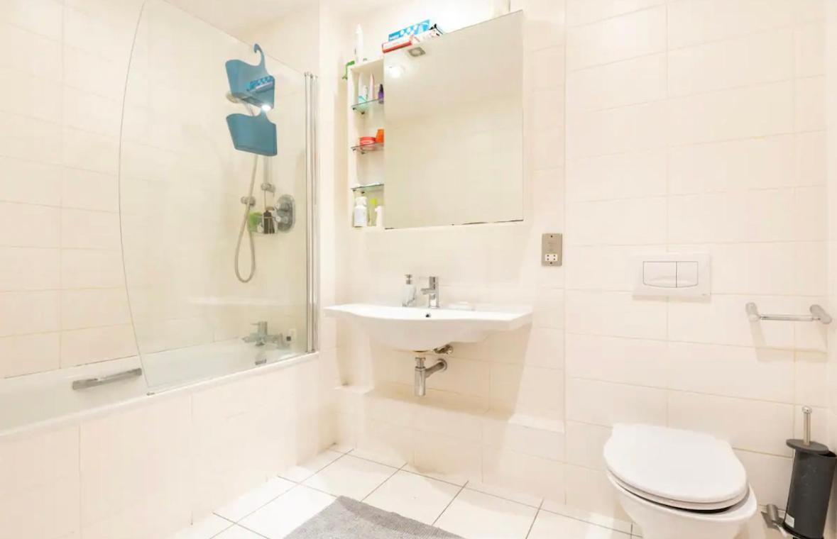Spacious Room With Relaxing View 더블린 외부 사진